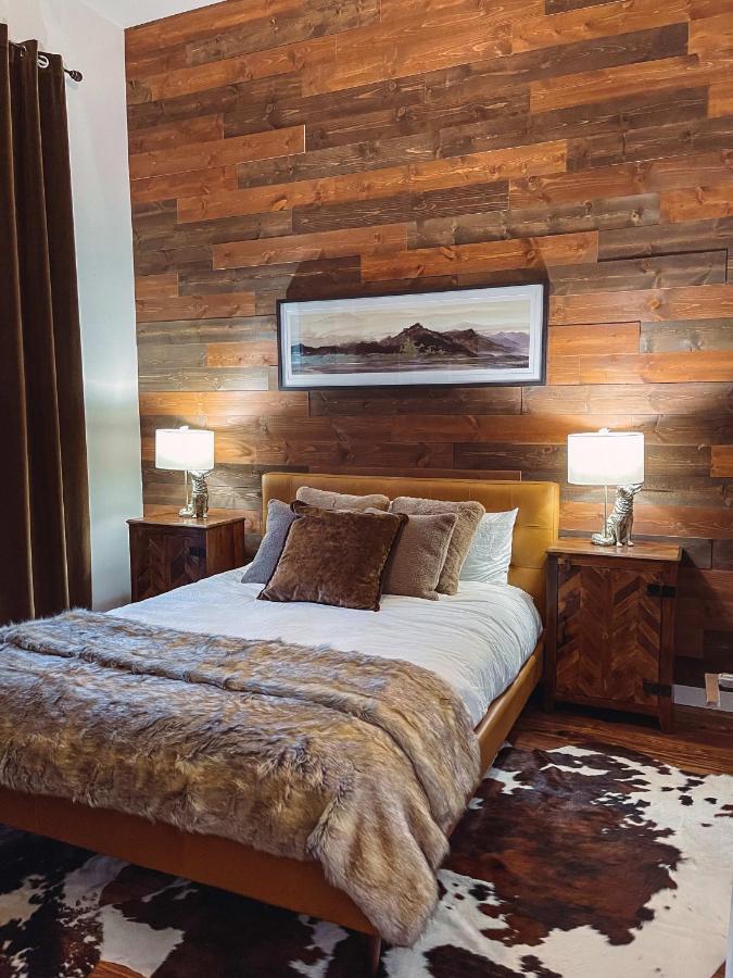 Holiday home Rustic Chic - Boutique Luxe Near Broadway *